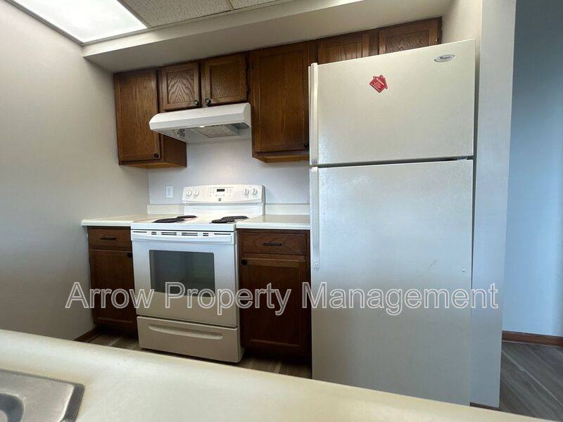 Apartment for rent at 1011 K St #103, Fairbury, NE 68352