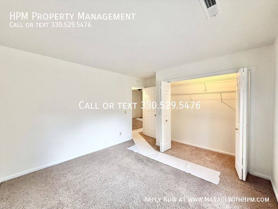 Apartment for rent at 408 W Maple, North Canton, OH 44720