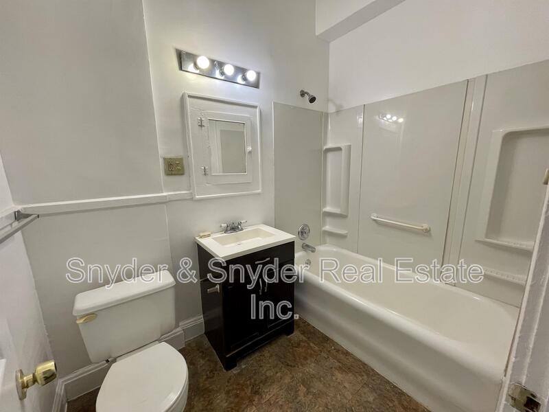 Apartment for rent at 815 & 817 Johnston St, Akron, OH 44306