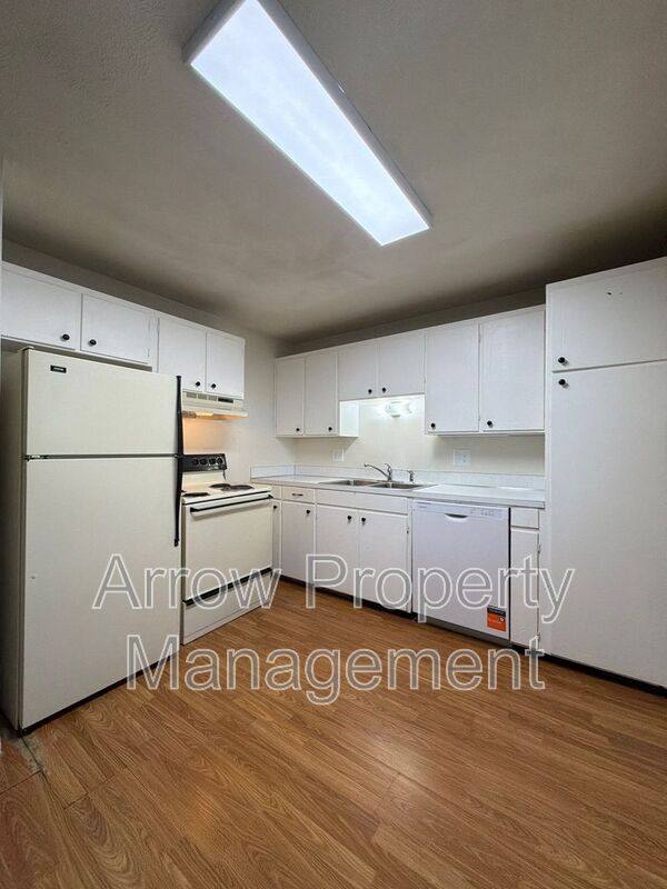 Apartment for rent at 2002 Washington St, Lincoln, NE 68502