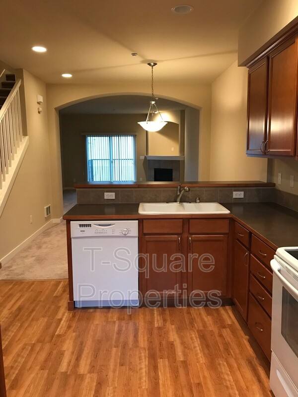 Townhouse for rent at 14924 41st Ave SE #E104, Bothell, WA 98012
