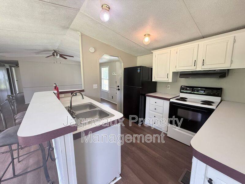 House for rent at 508 N Boone St, Dequincy, LA 70633
