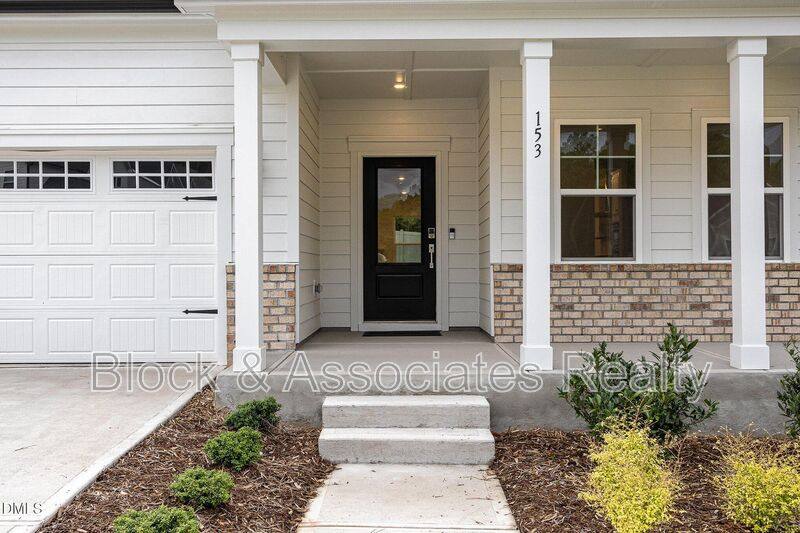 House for rent at 153 Hickory Grove Dr, Sanford, NC 27330