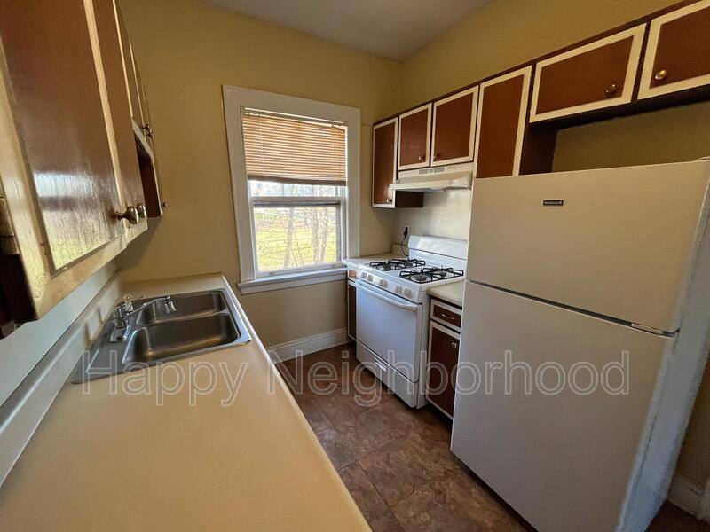 Apartment for rent at 130 Bradley Ave #303, Meriden, CT 06451