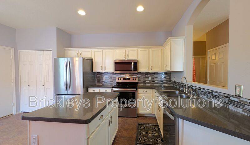 House for rent at 4236 E Oxford Lane, Gilbert, AZ 85295