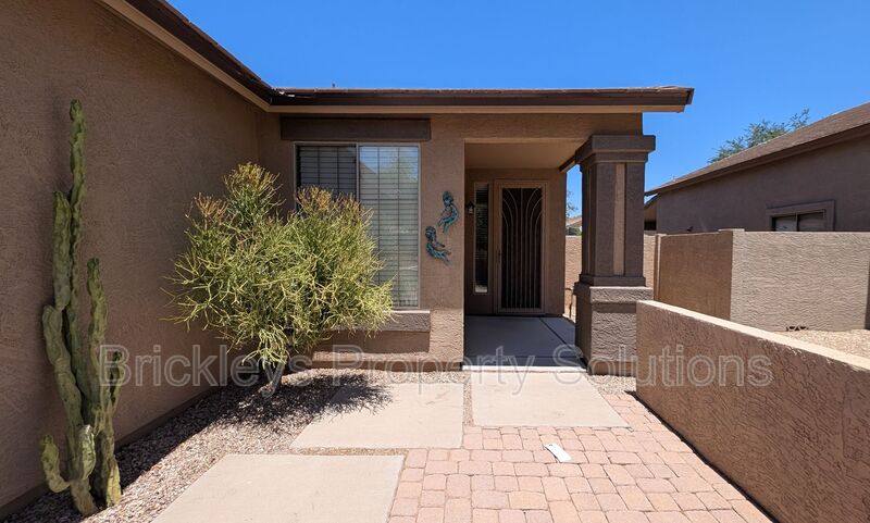House for rent at 4236 E Oxford Lane, Gilbert, AZ 85295
