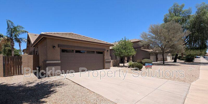 House for rent at 4236 E Oxford Lane, Gilbert, AZ 85295