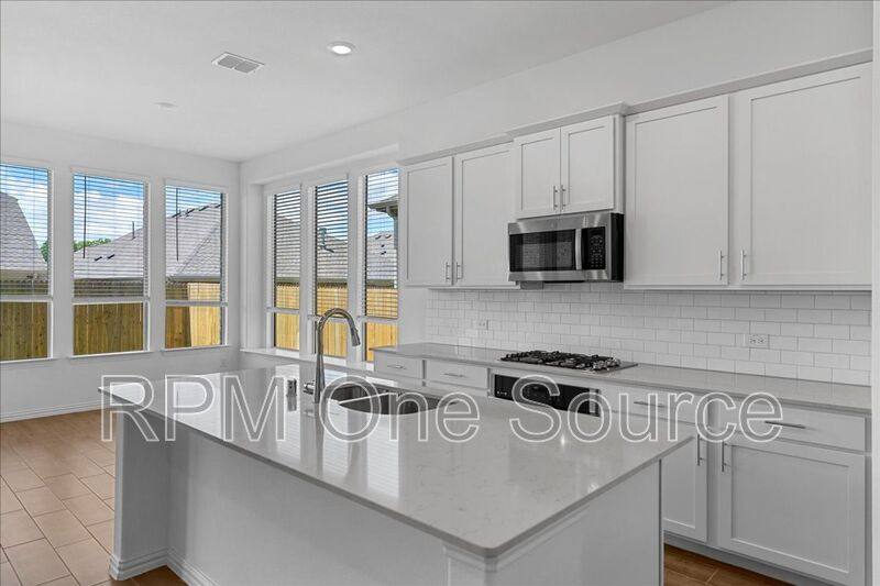 House for rent at 812 Morwenna Rd, McKinney, TX 75069