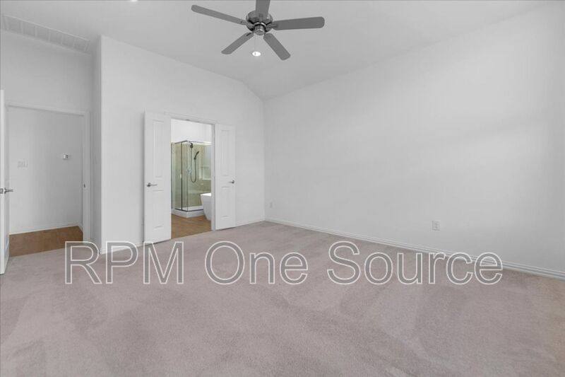 House for rent at 812 Morwenna Rd, McKinney, TX 75069