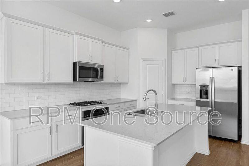 House for rent at 812 Morwenna Rd, McKinney, TX 75069