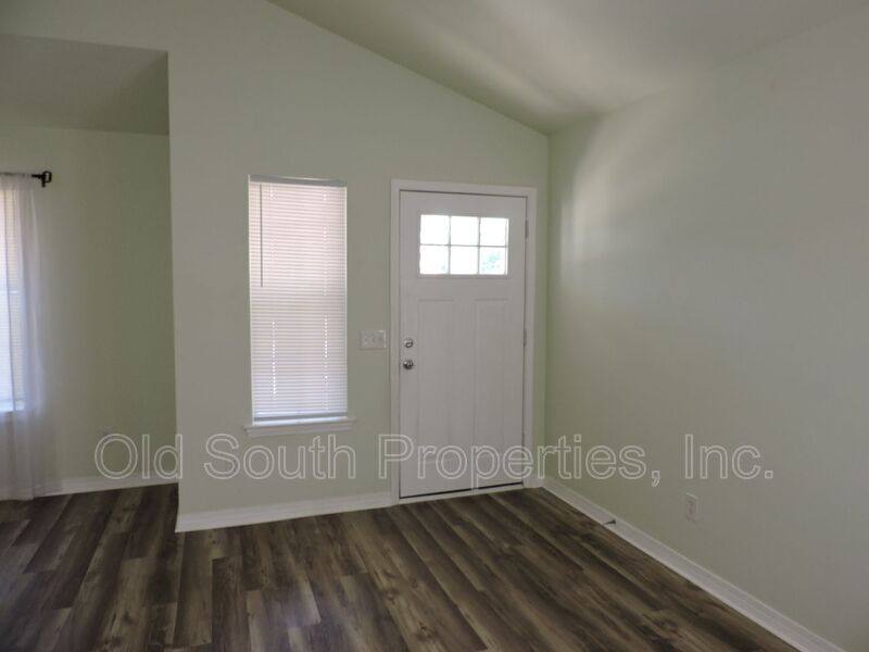 House for rent at 508 E Gonzalez St, Pensacola, FL 32503