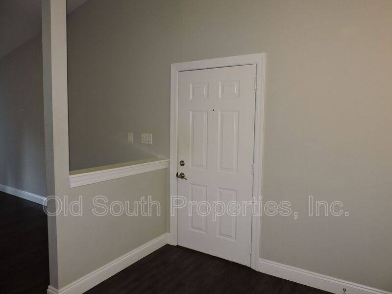 Condo for rent at 2299 Scenic Highway L-6, Pensacola, FL 32503