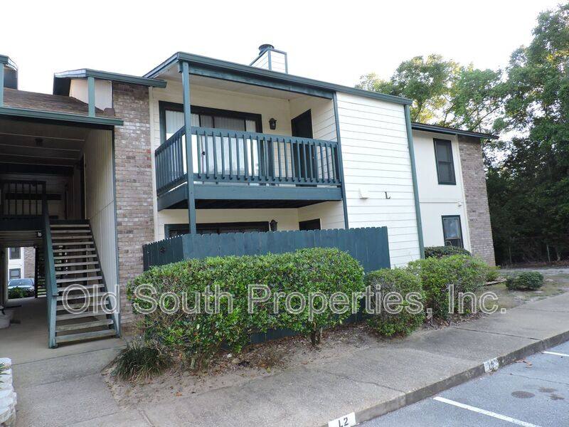 Condo for rent at 2299 Scenic Highway L-6, Pensacola, FL 32503
