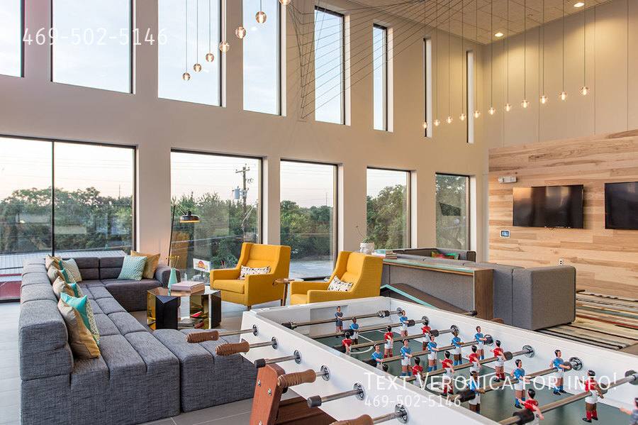 Apartment for rent at 1100 S Lamar Blvd, Austin, TX 78704