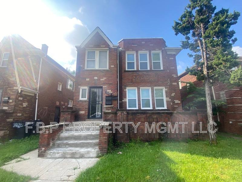 Apartment for rent at 3831 Waverly St #1, Detroit, MI 48238