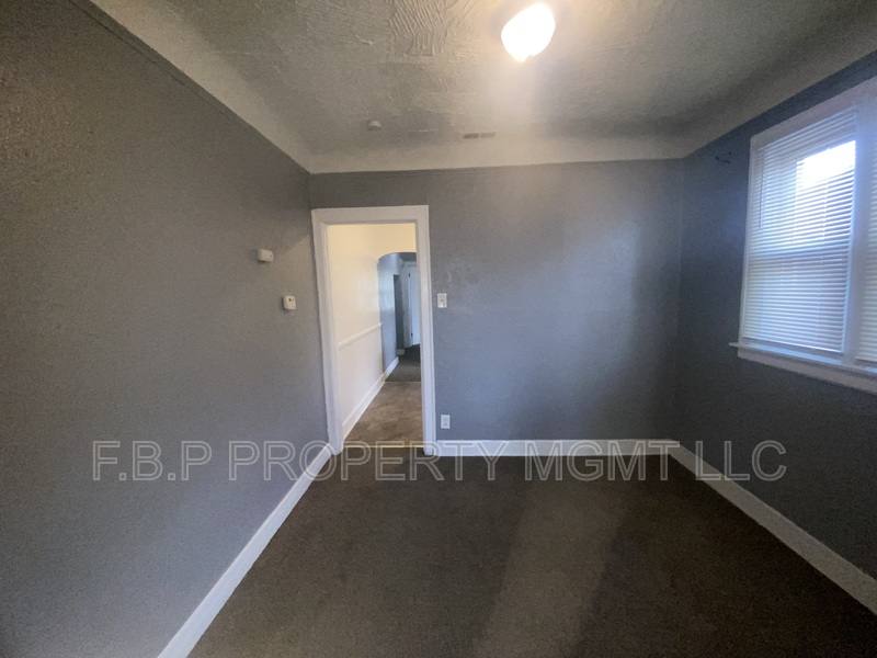 Apartment for rent at 3831 Waverly St #2, Detroit, MI 48238