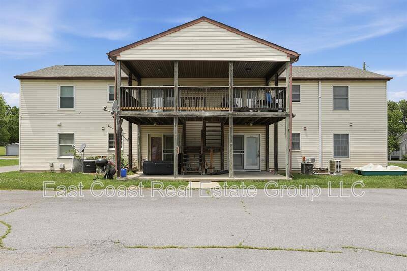 Apartment for rent at 427 N Western Ave, Martinsburg, WV 25404