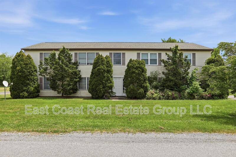 Apartment for rent at 427 N Western Ave, Martinsburg, WV 25404
