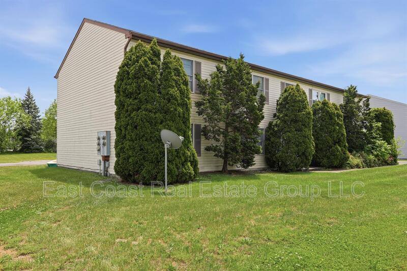 Apartment for rent at 427 N Western Ave, Martinsburg, WV 25404