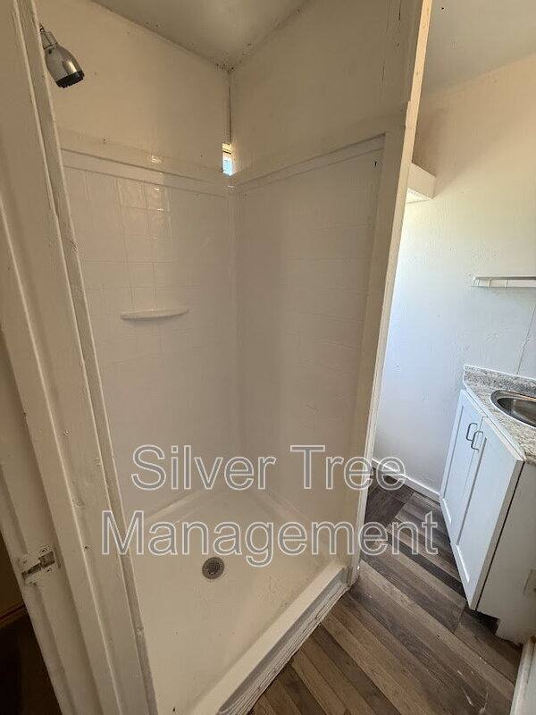 House for rent at 260 Lark Meadow Dr #D, Bridgeport, TX 76426