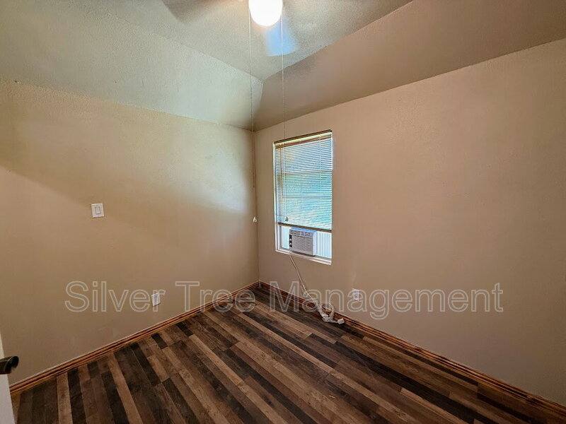 House for rent at 260 Lark Meadow Dr #D, Bridgeport, TX 76426