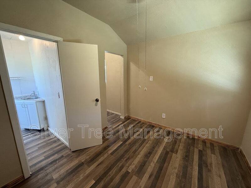 House for rent at 260 Lark Meadow Dr #D, Bridgeport, TX 76426