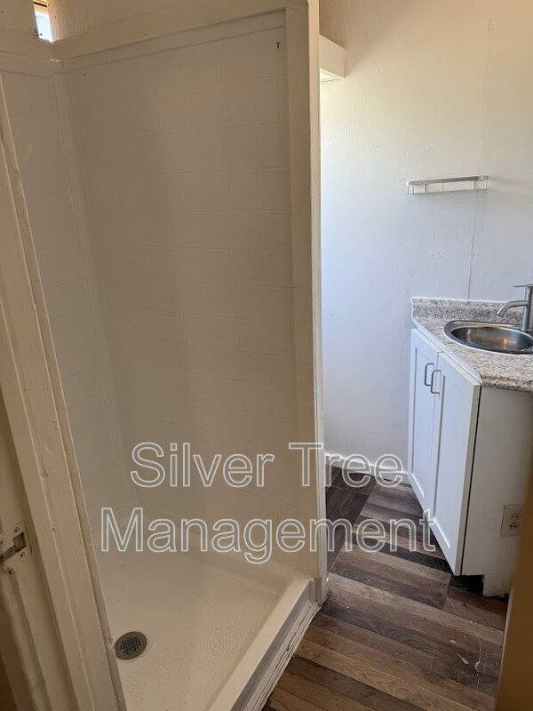 House for rent at 260 Lark Meadow Dr #D, Bridgeport, TX 76426