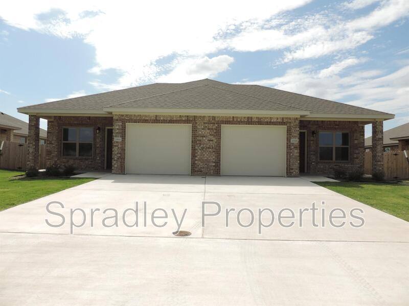 Apartment for rent at 206B Sparrow Cove, Troy, TX 76579