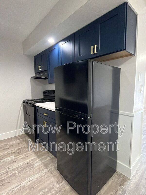 Apartment for rent at 3341 Holdrege St #7, Lincoln, NE 68503