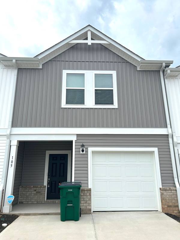 Townhouse for rent at 105 Pleasure Lane #1, Taylors, SC 29687