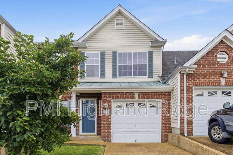 Townhouse for rent at 33 Fawn Creek Pass, Nashville, TN 37214