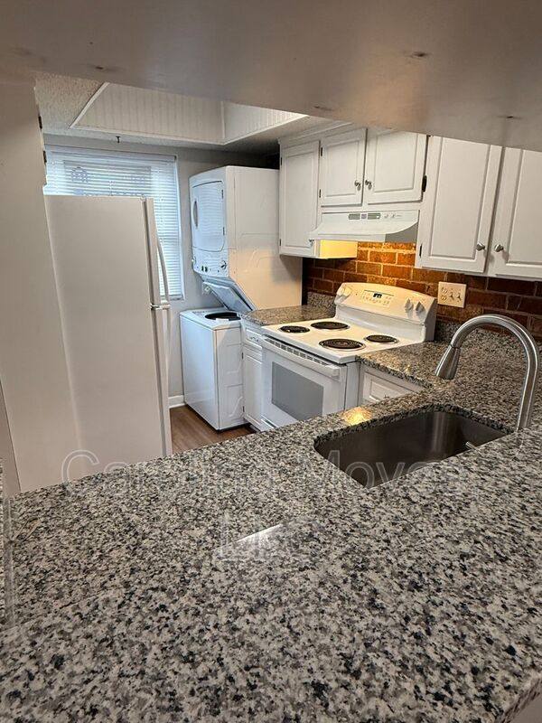 Apartment for rent at 2530 E N St #13-6, Greenville, SC 29615