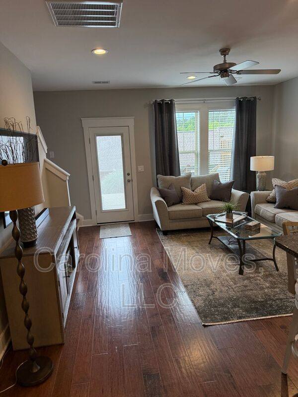 House for rent at 604 Springbank Alley, Greer, SC 29651