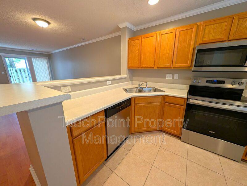 Townhouse for rent at 13612 Meade Glen Court, Charlotte, NC 28273
