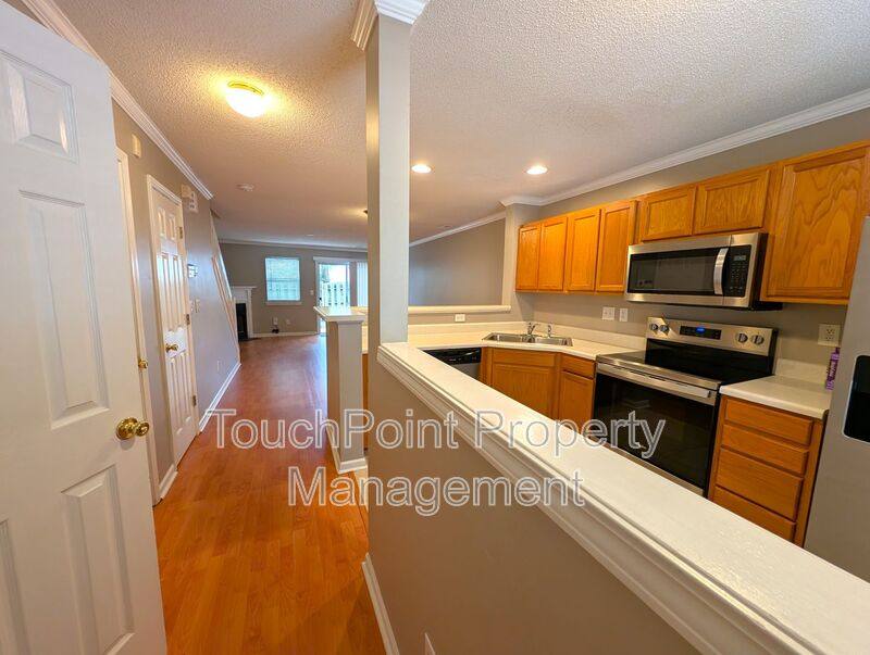 Townhouse for rent at 13612 Meade Glen Court, Charlotte, NC 28273