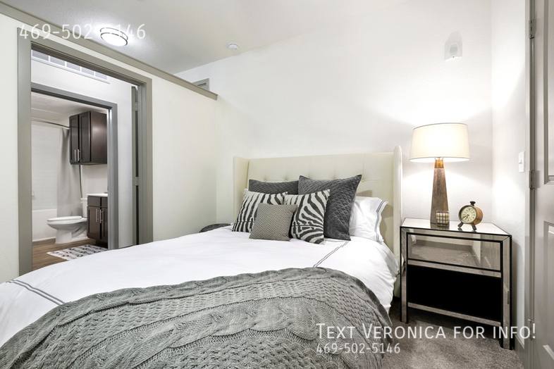 Apartment for rent at 5608 Ave F, Austin, TX 78751