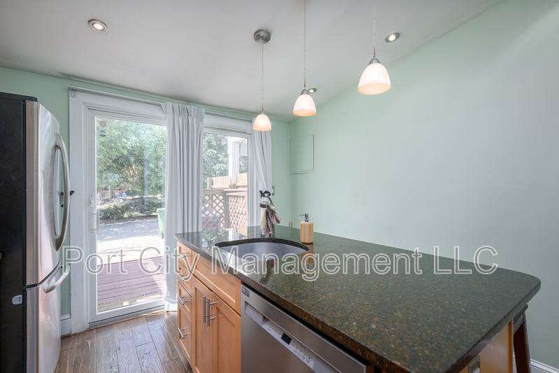 Apartment for rent at 409 Folsom St #1, Baltimore, MD 21230