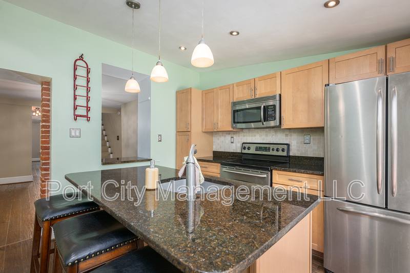 Apartment for rent at 409 Folsom St #1, Baltimore, MD 21230