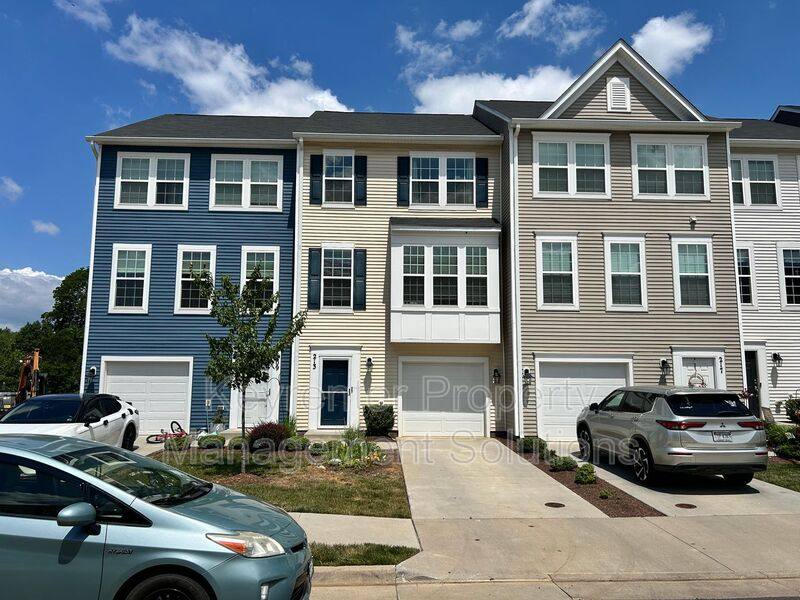 House for rent at 213 Willowshire Court, Waynesboro, VA 22980