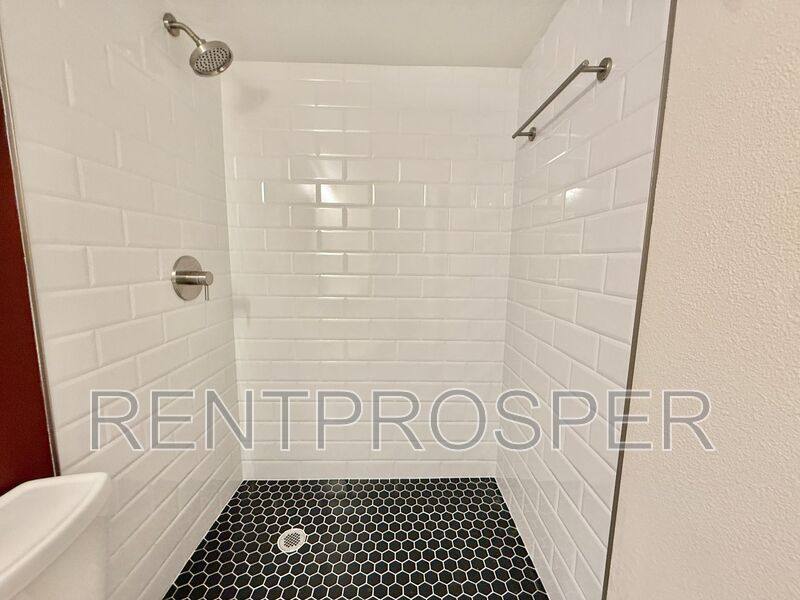 Apartment for rent at 1100 Delaney Ave #F201, Orlando, FL 32806