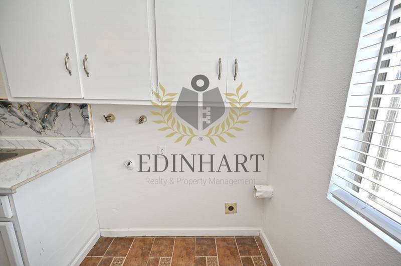 Apartment for rent at 2303 S Poppy Ave #101, Fresno, CA 93706