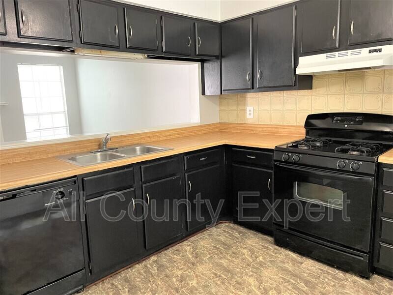 Townhouse for rent at 3089 Revere Court, Atlanta, GA 30340