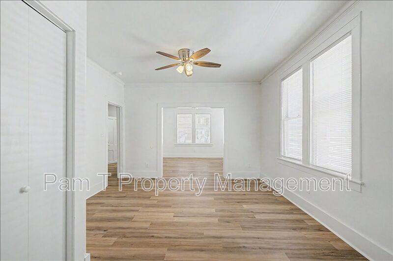 Apartment for rent at 613 W 39th St #A Downstairs, Savannah, GA 31415