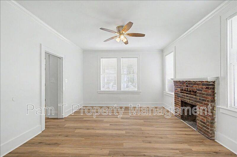 Apartment for rent at 613 W 39th St #A Downstairs, Savannah, GA 31415