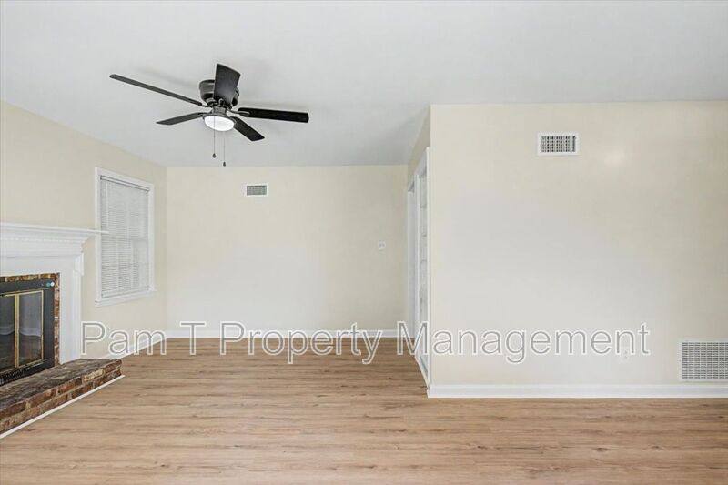 House for rent at 102 Juniper Circle, Savannah, GA 31419