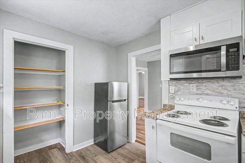 House for rent at 1120 Darwin St, Savannah, GA 31415