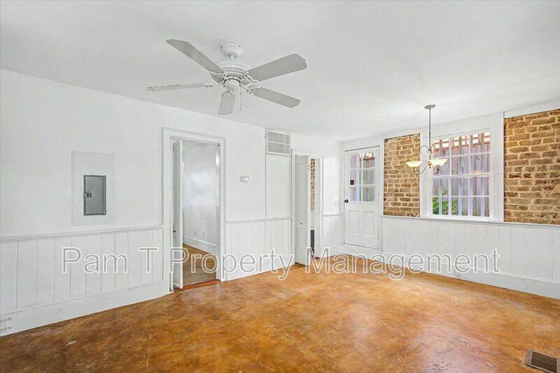Condo for rent at 521 E Harris St #A, Savannah, GA 31401