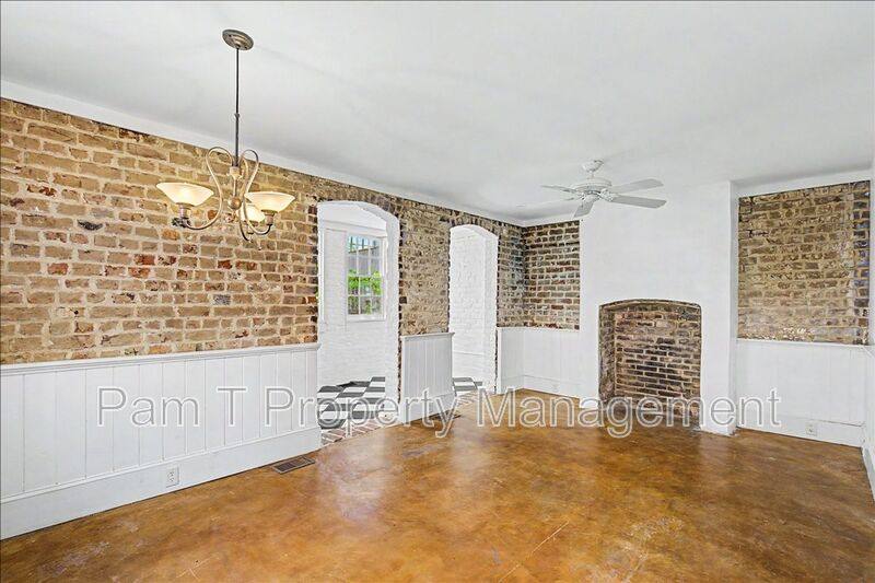Condo for rent at 521 E Harris St #A, Savannah, GA 31401