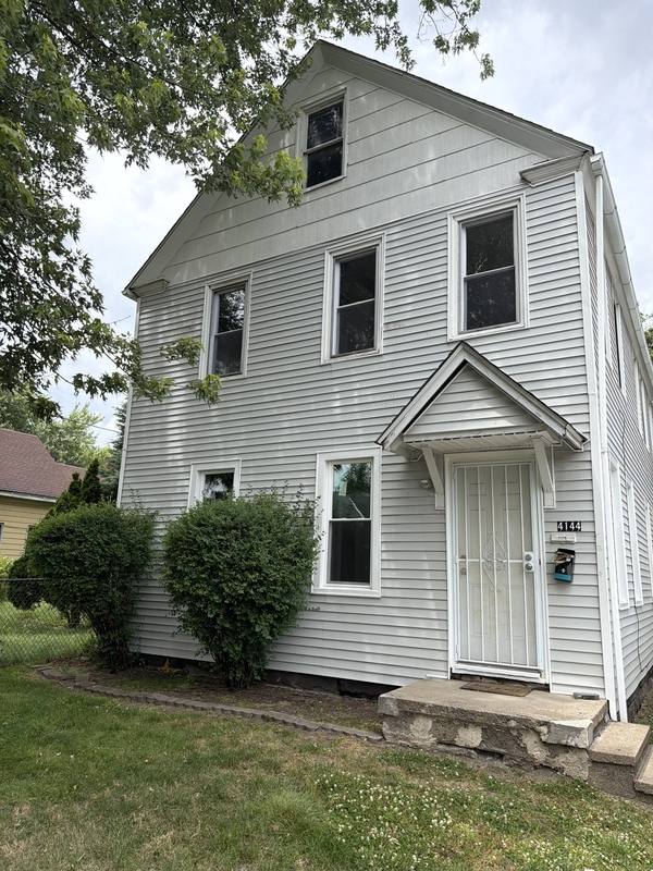 Apartment for rent at 4144 Hyde Ave #UPSTAIRS, Cleveland, OH 44109