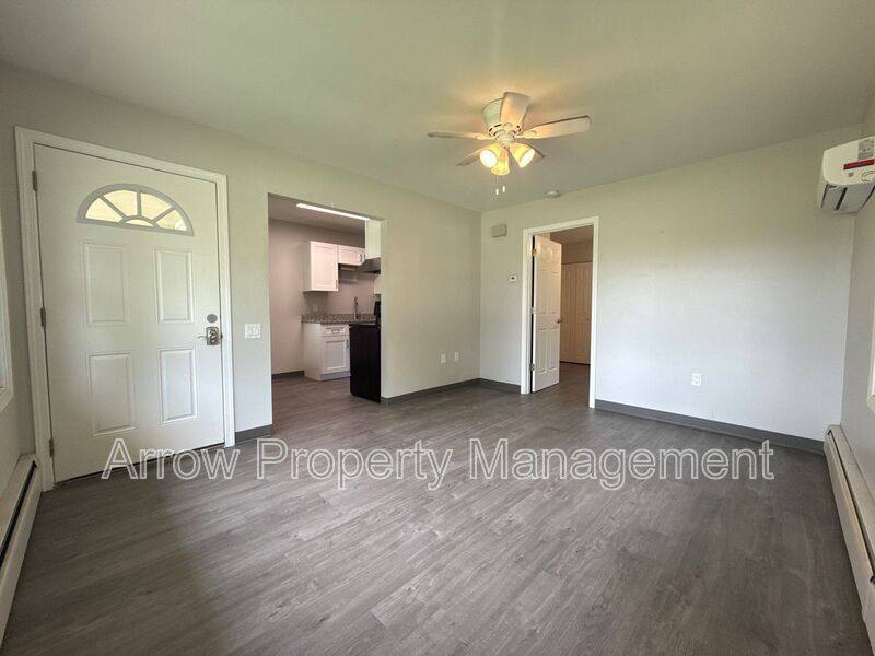 Apartment for rent at 407 H St #20, Hamburg, IA 51640